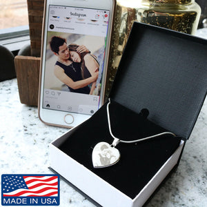 Are you looking for a Surprise Gift for your husband? Wife? Good Friend? Mom?Dad?Your Boss? Your Client? Here is a good Choice.